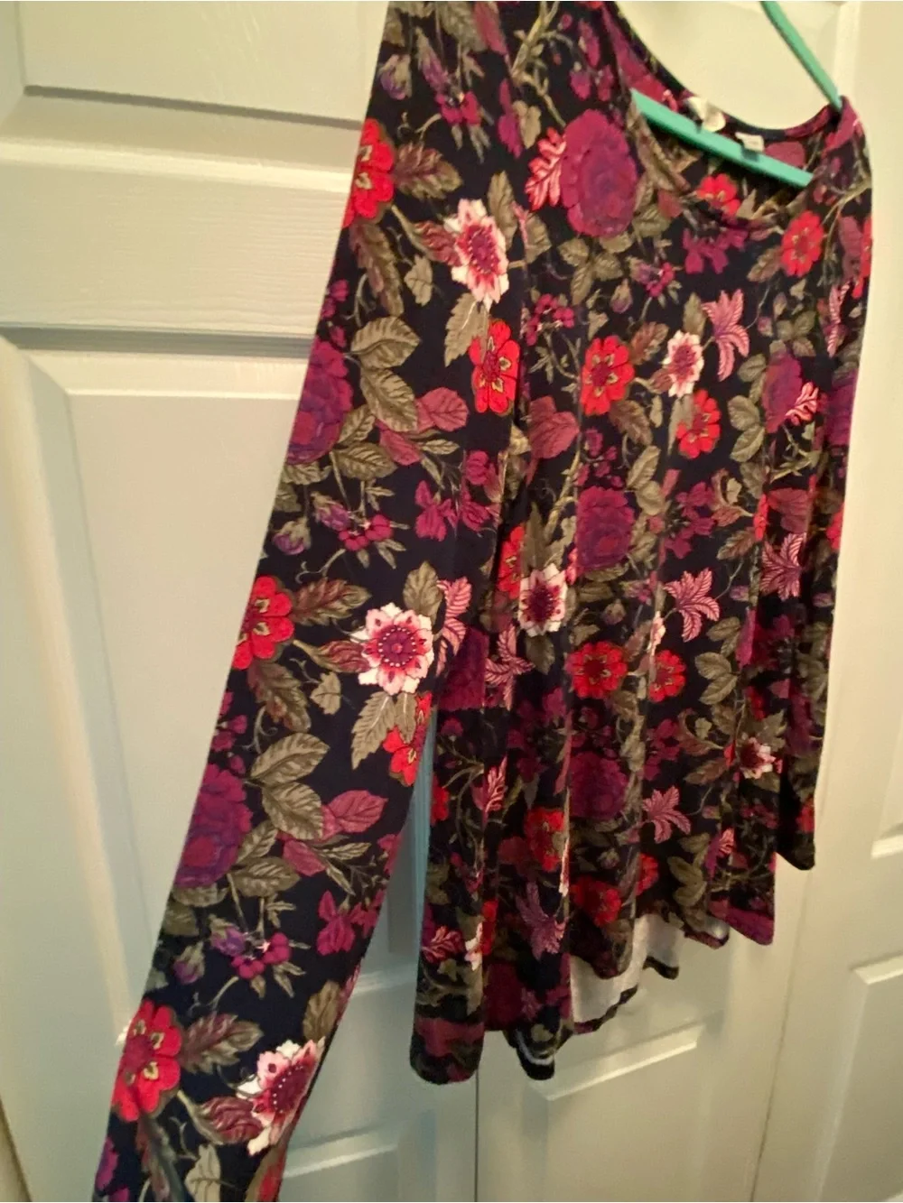 Khakis & Company Navy,Pink,Purple Floral Top ¾ Sleeves- Size Large New With Tags